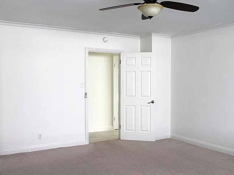 937 Hilldale Ave — Photo 21
