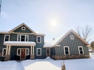 1335 Dreher Ave, Stroudsburg, PA 18360