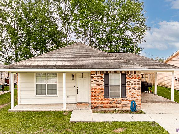 2nd image of 30704 Country Club Ln