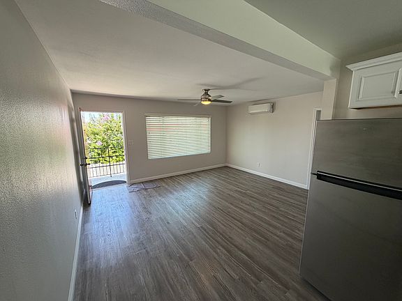 5th image of 1511 W Redlands Blvd APT 8