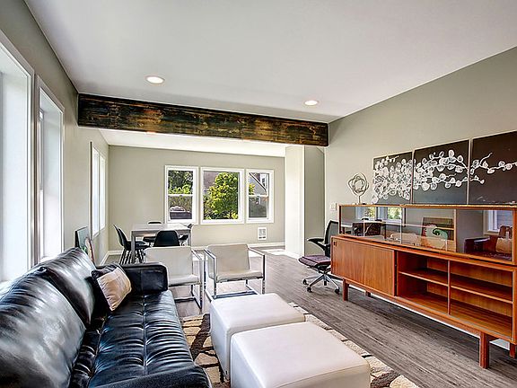 5th image of 824 NE 57th St #4