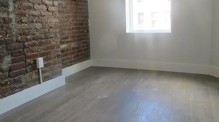 Rented by P Management | media 57