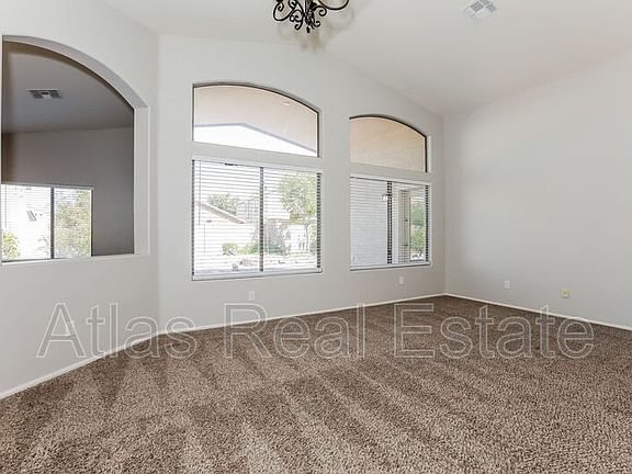 3rd image of 1228 W Busa Dr