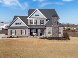 5 Ridgewater Ct, Fountain Inn, SC 29644