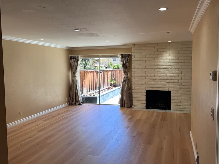 6094 Bollinger Rd — Photo 9