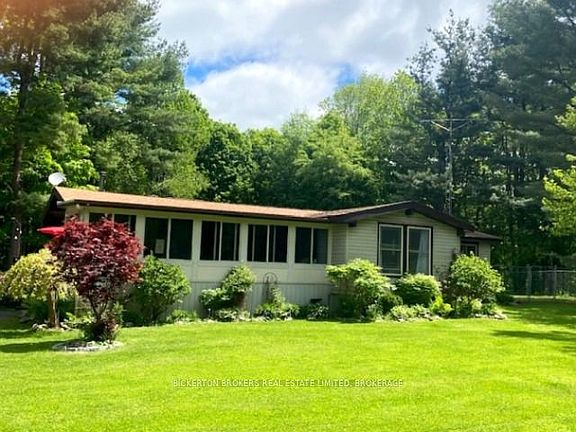 2nd image of 87 Fitzsimmons Rd