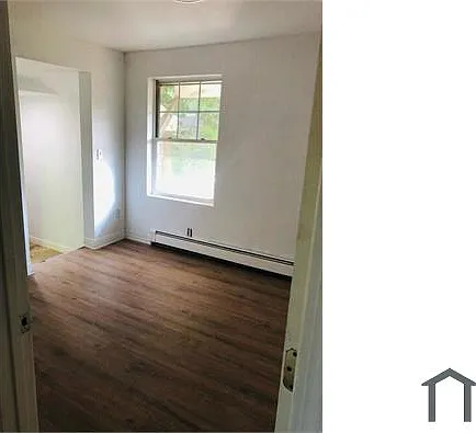 8 Lafayette St #8 — Photo 8