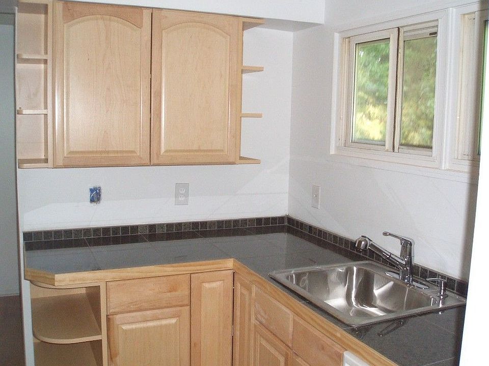 2nd image of 11620 Cherry Grove Dr