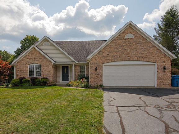 10620 Country Club Dr-103