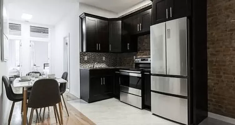 Rented by Compass | media 2