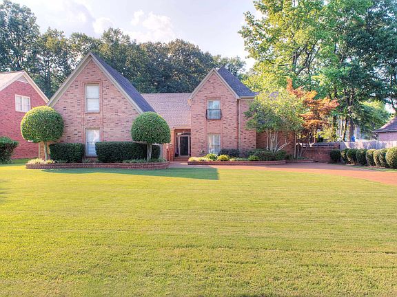 2nd image of 8868 E Plantation Oaks Dr