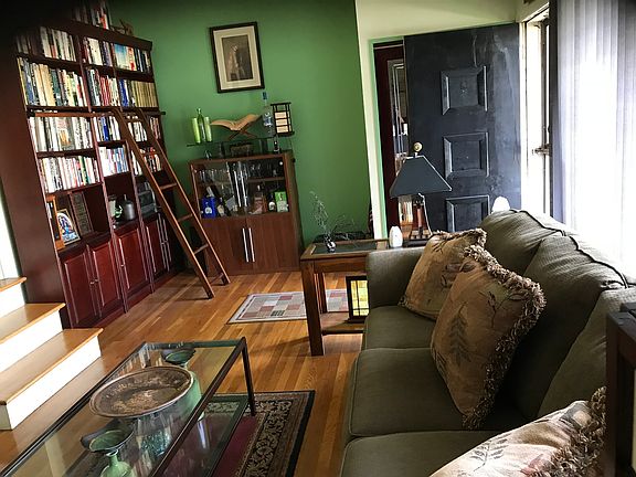 5th image of 8651 S Kenwood Ave