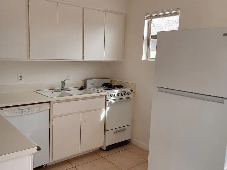 4140 E Cliffside Trl #H — Photo 8