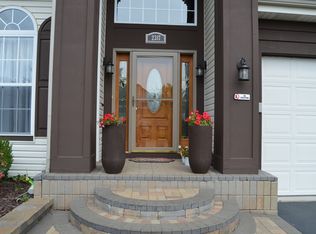2317 Tracy Ln, Algonquin, IL 60102