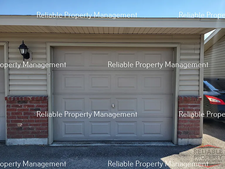 196 Stockham Blvd #D — Photo 10