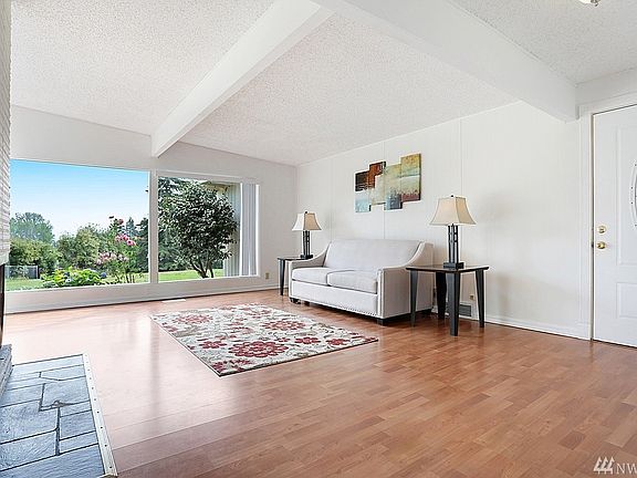 5th image of 15629 73rd Ave SE