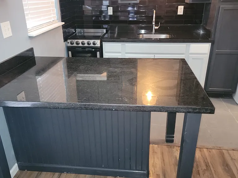 Updated countertops installed in 2024.