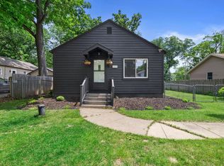 2018 N Shore Dr, Delavan, WI 53115