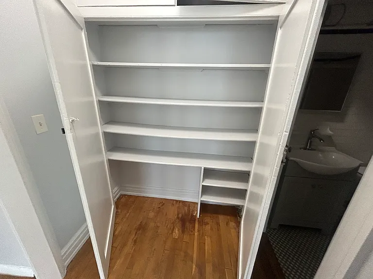 453 McLean Ave #4 — Photo 6