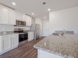 2110 Briar Run Dr, Greensboro, NC 27405