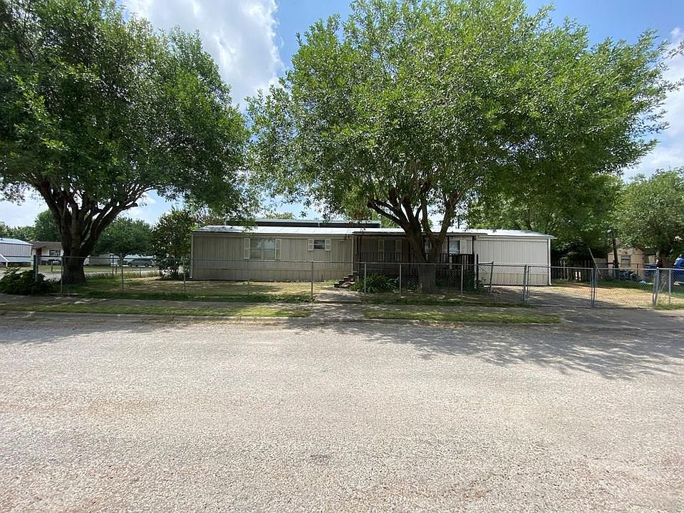 1st image of 4907 Elk Dr