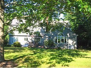 2nd image of 36 Pine Rd