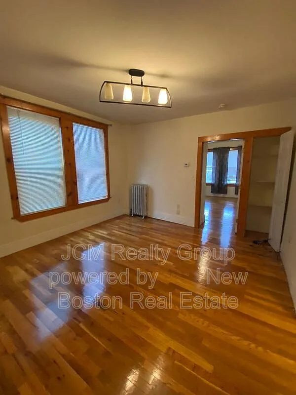 1 bed, 1.0 bath, 900 sqft, $2,150 — Photo 2