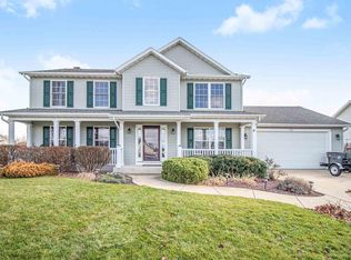 514 Eagle Run Dr, Osceola, IN 46561