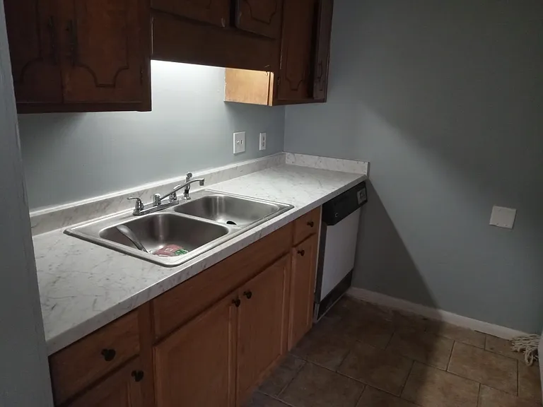 209 Apache Dr #15 — Photo 14