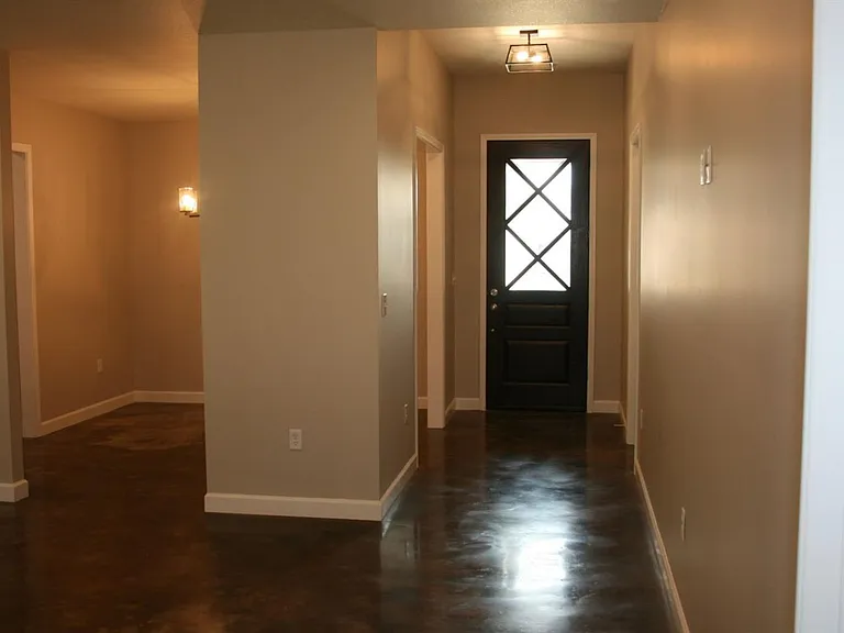 541 Wiregrass Way — Photo 8