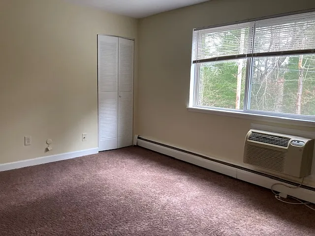 2 bed, 1000 sqft, $1,995 — Photo 3