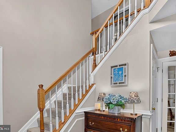 2nd image of 44905 Widgeon Pl