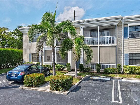 3rd image of 180 Cypress Club Drive #815