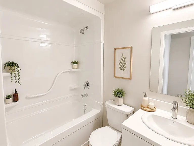 50 Herrick Ave #UP37 — Photo 4