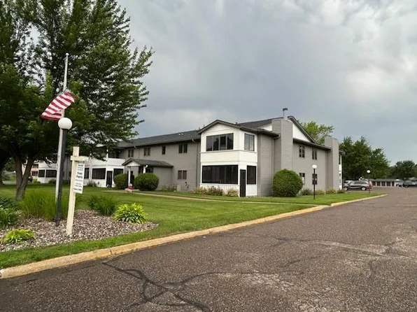 3000 Riverwood Dr APT 231, Hastings, MN 55033