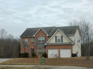 718 Burtons Cv, Hampton, GA 30228