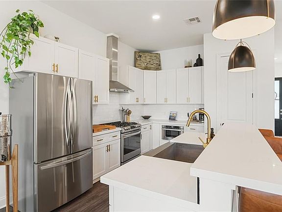 5th image of 2512 Elise Ave