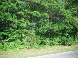 1907 Luann Dr, Alexander City, AL 35010