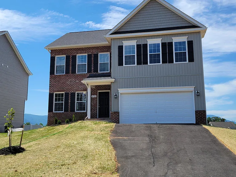4942 Warrior Dr — Photo 2