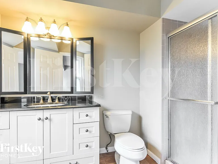 4446 Skyridge Dr — Photo 10