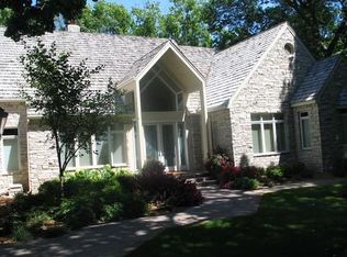2280 French Creek Cir, Wayzata, MN 55391