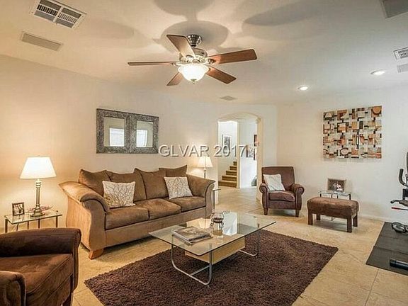 5th image of 5957 Conroe Ct