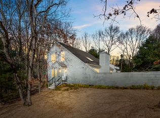 (Undisclosed Address), East Hampton, NY 11937