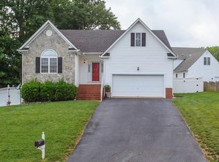 14012 Saint Elizabeth Dr, Midlothian, VA 23112