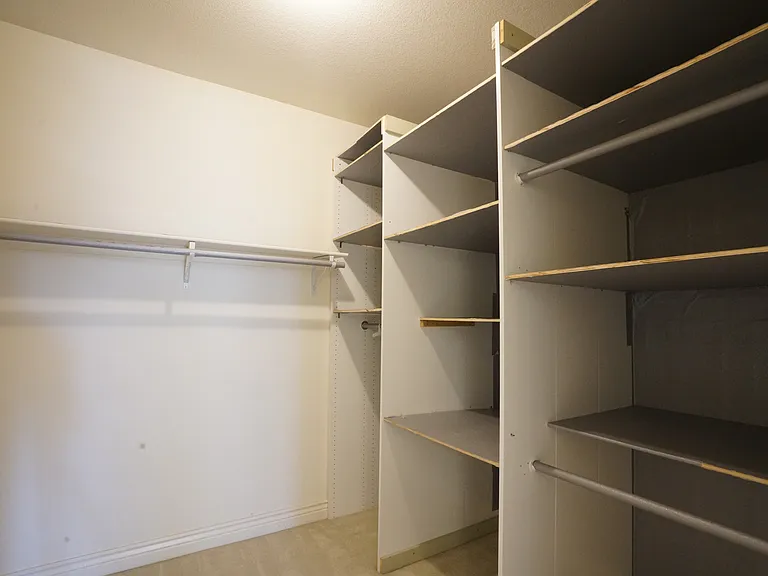 2207 Spanish Ct — Photo 9
