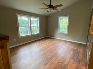 571 Greenhouse Rd, Lexington, VA 24450