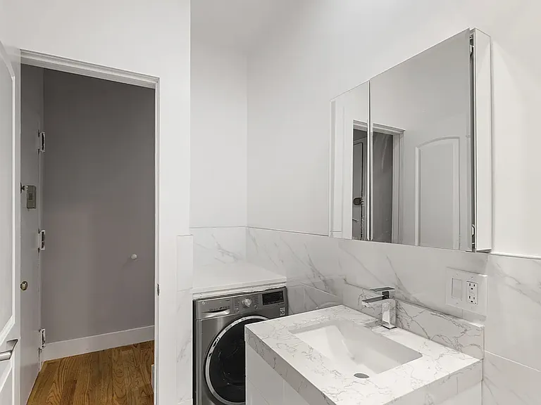 100 W 139th St #6 — Photo 5