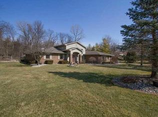 7030 Pilliod Rd, Holland, OH 43528