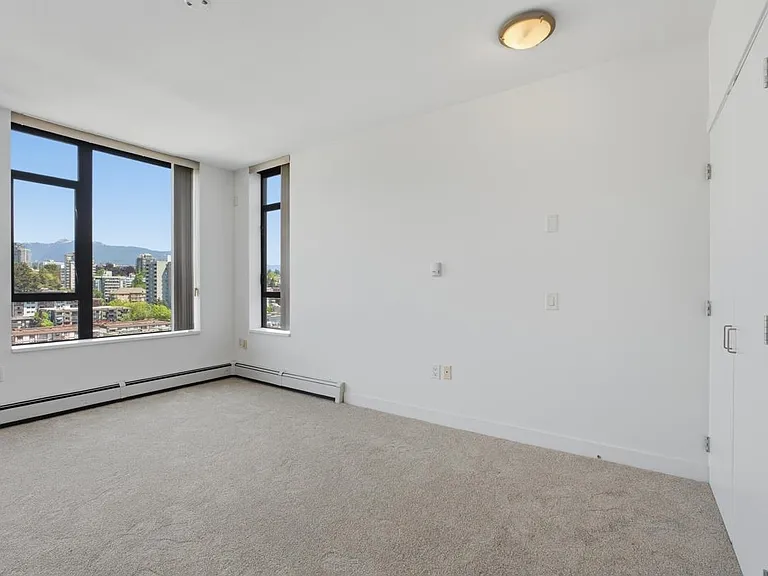 151 W 2nd St #1906 — Photo 11
