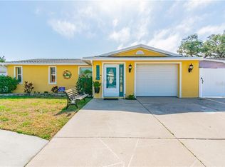 7104 Parrot Dr, Port Richey, FL 34668